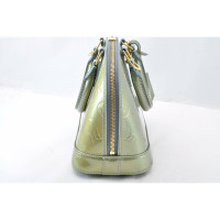 Louis Vuitton Alma BB23,5 aus Lackleder in Silbern