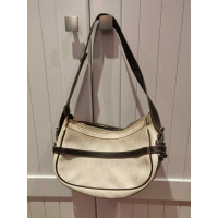 Loewe Umhängetasche aus Leder in Creme