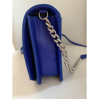 Rebecca Minkoff Handtasche aus Leder in Blau