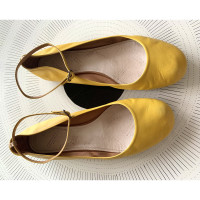 Maison Martin Margiela Slippers/Ballerinas Leather in Yellow