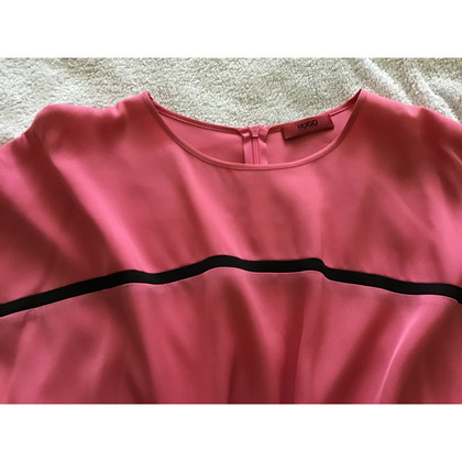 Hugo Boss Kleid aus Seide in Rosa / Pink