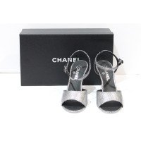 Chanel Sandalen in Silbern