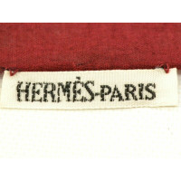 Hermès Scarf/Shawl Cotton in Bordeaux