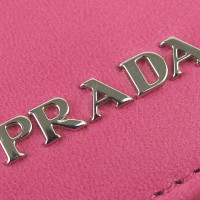 Prada Umhängetasche aus Leder in Rosa / Pink