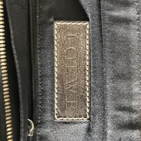 Loewe Handtasche aus Lackleder in Braun