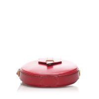 Yves Saint Laurent Umhängetasche aus Leder in Rot