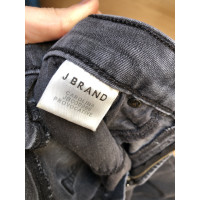 J Brand Jeans in Denim in Grigio