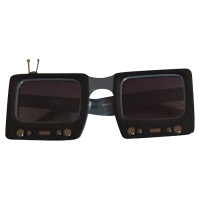 Jeremy Scott Sunglasses in black