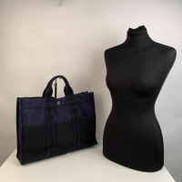 Hermès Fourre Tout Bag aus Canvas in Blau