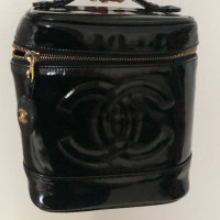 Chanel Reisetasche aus Lackleder in Schwarz