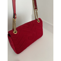 Gucci GG Matelassé Marmont Bag in Rot