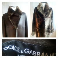 Dolce & Gabbana Jas/Mantel Bont in Bruin