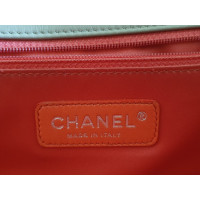 Chanel Shoulder bag Patent leather in Taupe