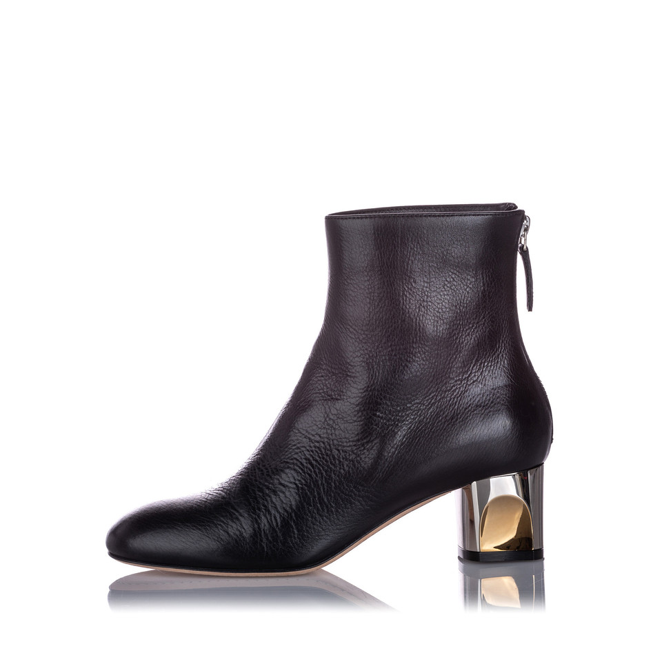 Alexander McQueen Boots Leather in Black