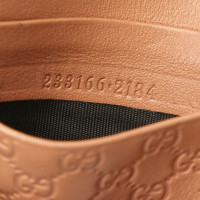 Gucci Accessoire aus Leder in Braun