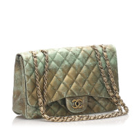 Chanel Classic Flap Bag Jumbo aus Leder in Grün