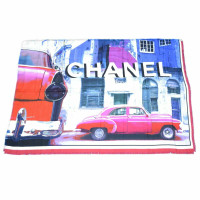 Chanel Echarpe/Foulard en Soie en Rouge