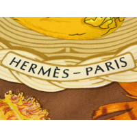 Hermès Carré 90x90 Zijde in Bruin