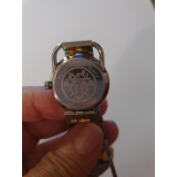 Hermès Armbanduhr aus Stahl in Taupe