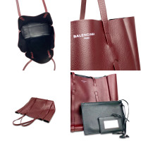 Balenciaga Everyday Tote Leather in Bordeaux