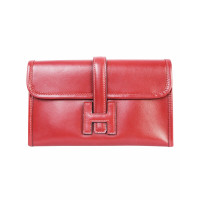 Hermès Jige Clutch aus Leder in Rot