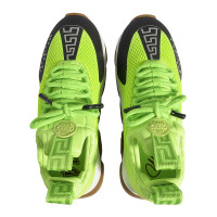 Versace Sneakers aus Leder in Grün