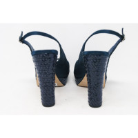 Castañer Pumps/Peeptoes aus Leder in Blau