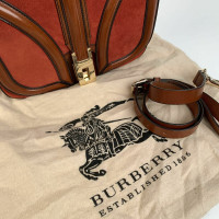 Burberry Umhängetasche aus Wildleder in Braun