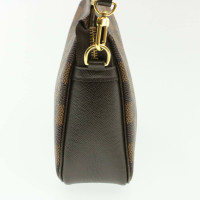 Louis Vuitton Handbag Canvas in Brown