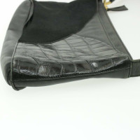 Fendi Shoulder bag Leather in Black