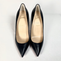 Christian Louboutin Pumps/Peeptoes Leer in Zwart