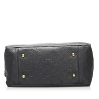 Louis Vuitton Artsy Leather in Black