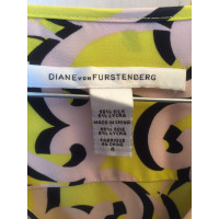 Diane Von Furstenberg Bovenkleding Zijde in Geel