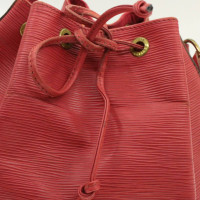 Louis Vuitton Sac Noé in Pelle verniciata in Rosso