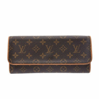 Louis Vuitton Twin Pochette Canvas in Brown