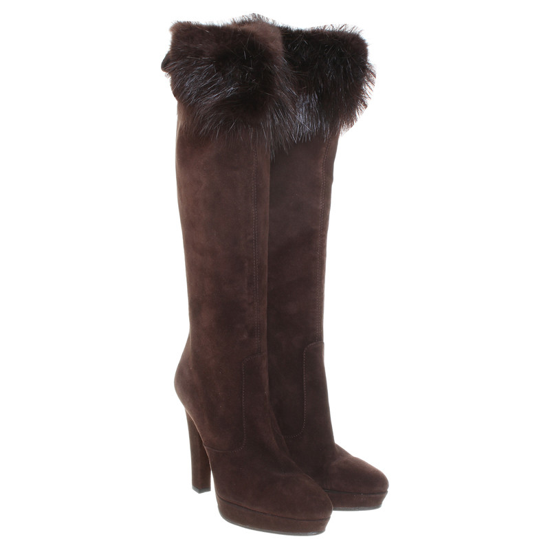 Gucci Suede boots with fur
