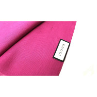 Gucci Echarpe/Foulard en Laine en Rose/pink