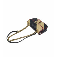 Gucci GG Marmont Flap Bag Normal in Pelle in Beige