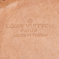 Louis Vuitton Cartouchière aus Canvas in Braun