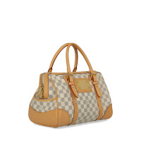 Louis Vuitton Hampstead in Creme
