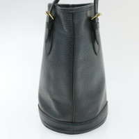 Louis Vuitton Bucket Bag 23 aus Leder in Schwarz