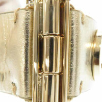 Chanel Armreif/Armband aus Leder in Gold