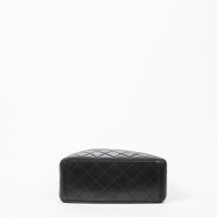 Chanel Sac à bandoulière en Cuir en Noir