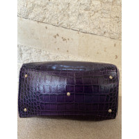 Coccinelle Handtasche aus Leder in Violett