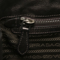 Prada Handtasche aus Leder in Braun