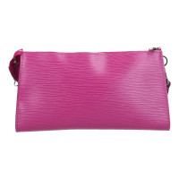Louis Vuitton Pochette Accessoires Leather in Violet