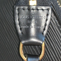 Louis Vuitton Pochette Accessoires Leer in Zwart