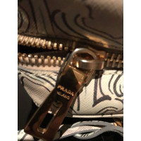 Prada Handtasche aus Leder