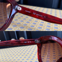 Valentino Garavani Sunglasses in Red