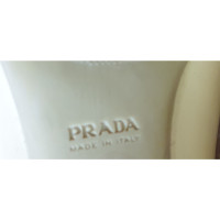 Prada Pumps/Peeptoes Lakleer in Groen